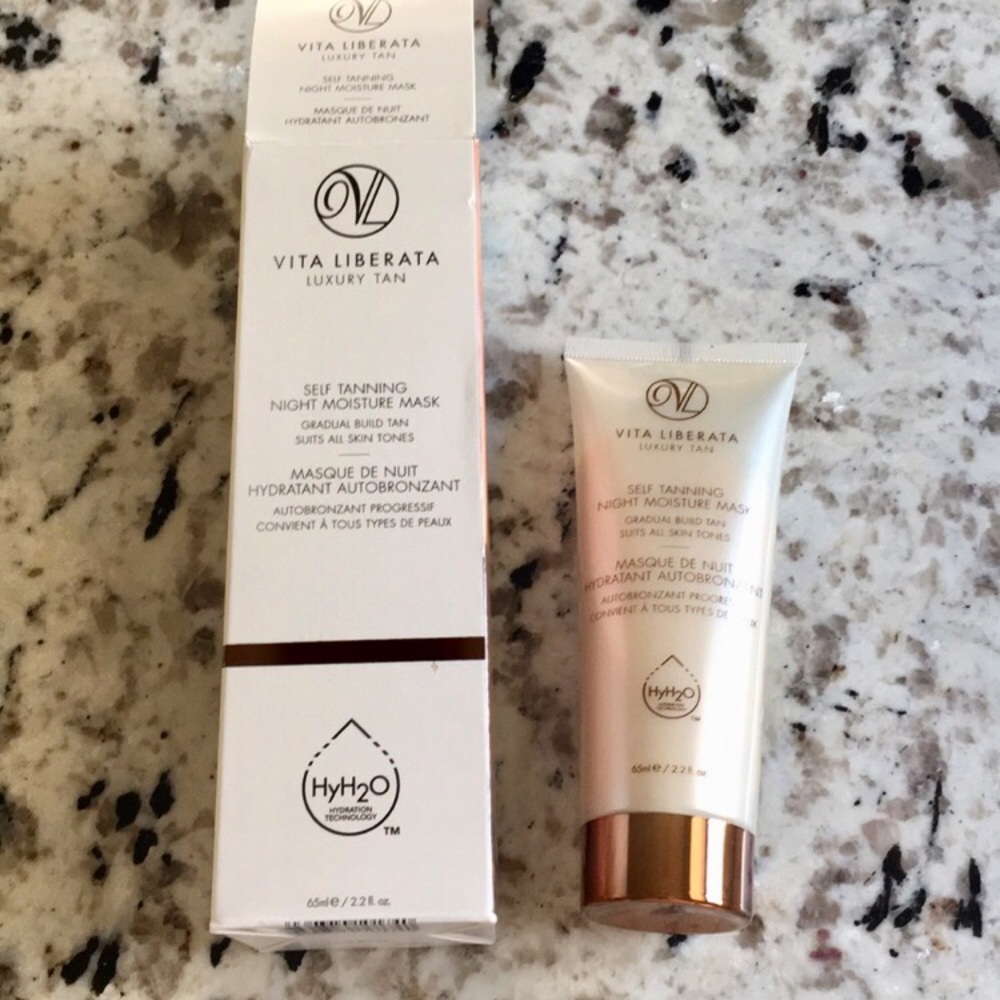 SOLD***Vita Liberata self tanning moisture mask